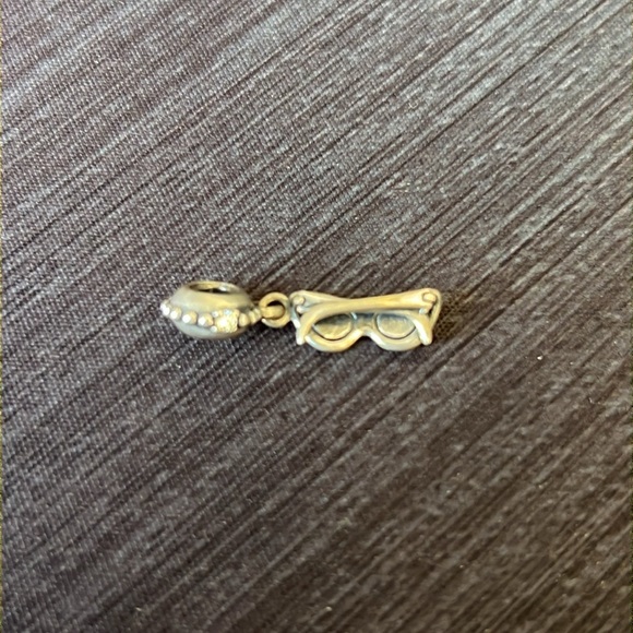 PANDORA Sunshine Diva Summer Sunglasses Dangle Charm - Picture 2 of 4